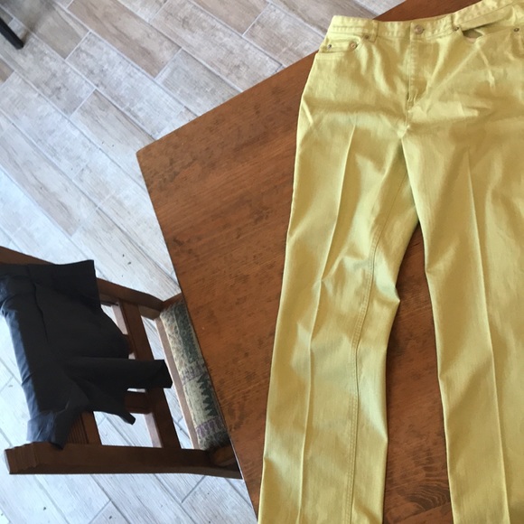 Talbots size 12 pants w 5-pockets, w stretch. Waist 32”, length 33”, rise 11”. - Picture 2 of 10